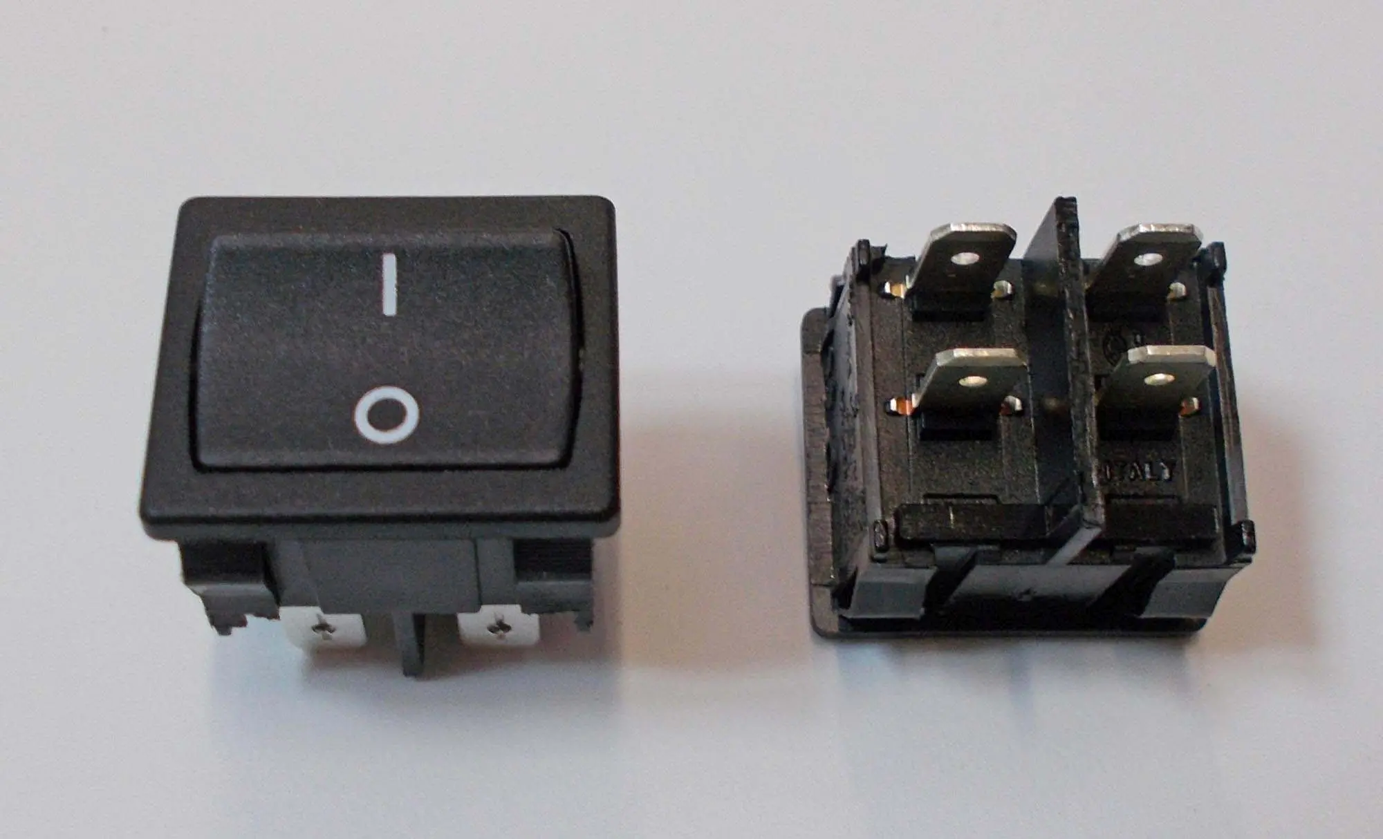 ETA Heiztechnik Netzschalter 2-pol. f Pe-43540 ETA Heiztechnik Netzschalter 2-pol. f Pe-43540