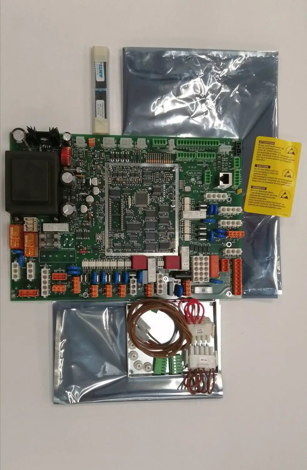 ETA Kesselsteuerungsplatine AEL3-Twin Ersatzteil für Twin-020-4120-03-E ETA Kesselsteuerungsplatine AEL3-Twin Ersatzteil für Twin-020-4120-03-E